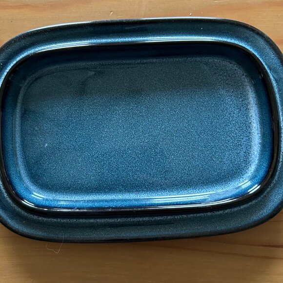 Blue Porcelain Farmhouse style Butter dish - Picture 4 of 7